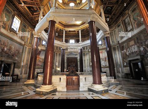 Interno del Battistero Lateranense
