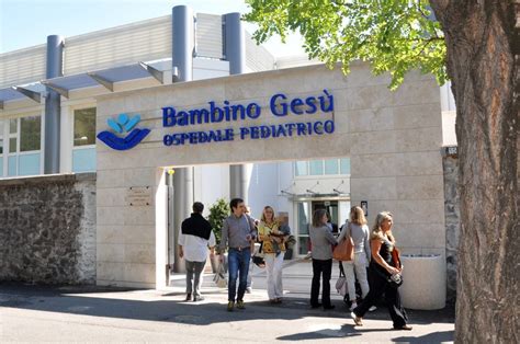 foto ospedale Bambino Gesù Roma