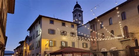 Foto panoramica del borgo antico di San Lorenzo Maggiore