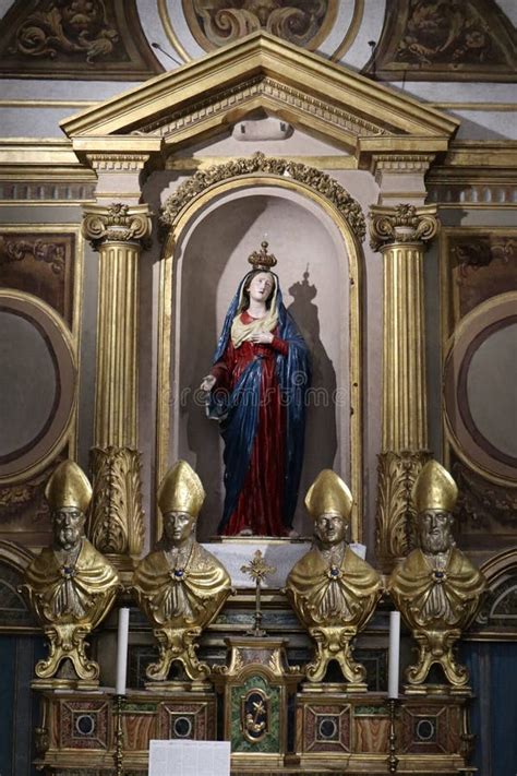 statua lignea dell'Immacolata