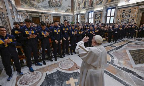 Papa Francesco incontra i giovani di Setteville