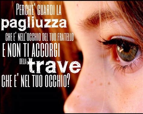 Metafora della pagliuzza e della trave nell'occhio in un'immagine stilizzata