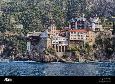 Foto di un monastero del Monte Athos.
