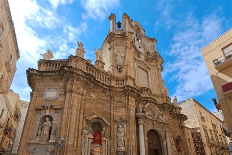 Esterno della Chiesa dell’Immacolata Concezione a Trapani, stile barocco
