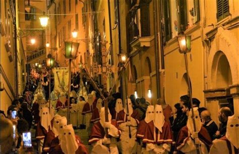 La processione del Venerdì Santo per le vie di Chieti