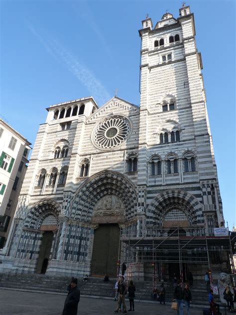 Infografica sulla storia e le curiosità della Cattedrale di San Lorenzo