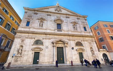 Esterno della chiesa di San Luigi dei Francesi a Roma