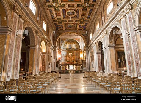 Foto panoramica della Basilica di Santa Francesca Romana con il Foro Romano sullo sfondo