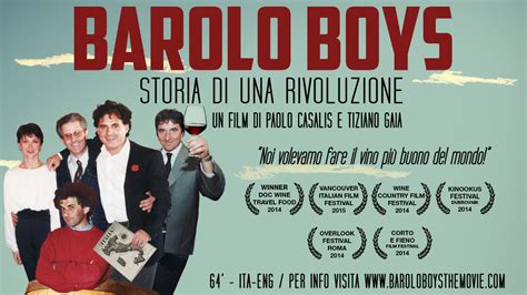 Gruppo di Barolo Boys in una cantina storica