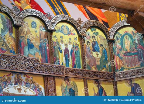 Dettaglio di icone su un'iconostasi
