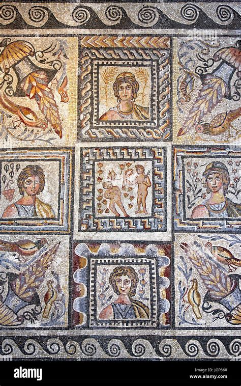 Mosaico o dipinto raffigurante le chiamate bibliche di Mosè, Samuele e Maria