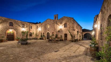 Fotografia d'epoca della tenuta dell'Abbazia Santa Anastasia nel periodo del Barone Turrisi-Colonna