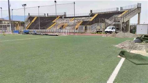 Foto dei lavori di riqualificazione allo stadio Santa Maria delle Grazie, Marigliano