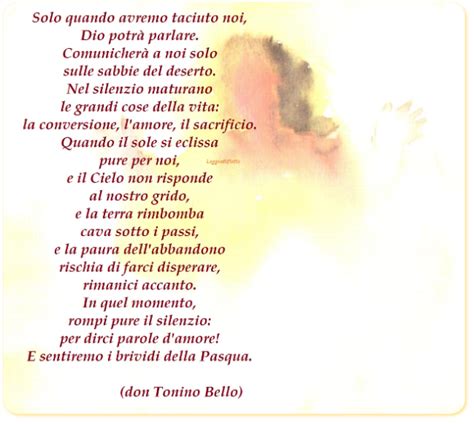 foto di Don Tonino Bello in preghiera o in atto di scrittura