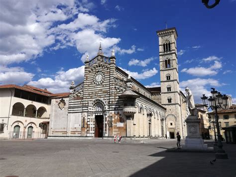Foto della Cattedrale di Prato o di Mons. Giovanni Nerbini