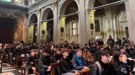 Foto di un seminario maggiore italiano o studenti in formazione teologica