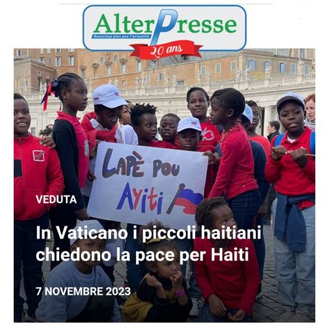 Logo dell'organizzazione Ai.Bi. con bambini haitiani
