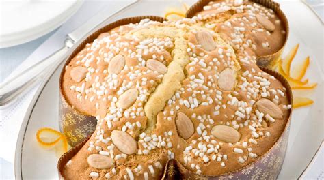 Illustrazione o foto di una colomba pasquale tradizionale