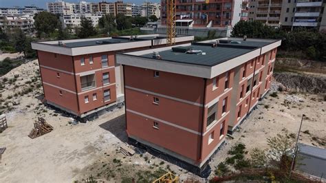 Foto esterna dei Mini Alloggi San Giacomo con area verde