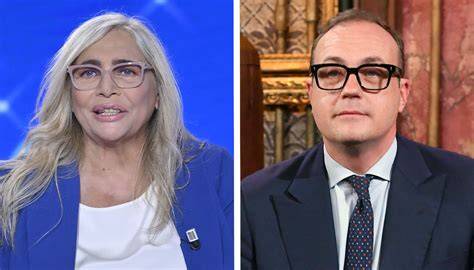 Paola Lunardi con il direttore Lamma e il Santo Padre