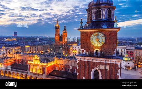 Veduta aerea del centro storico di Bitonto con la Cattedrale