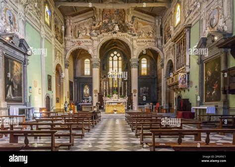 Foto della Chiesa di San Domenico ad Aversa
