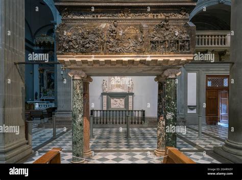 Pulpito di Donatello nella Basilica di San Lorenzo