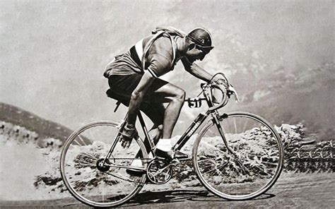 Ritratto di Arcangelo Bove, ciclista degli anni '50