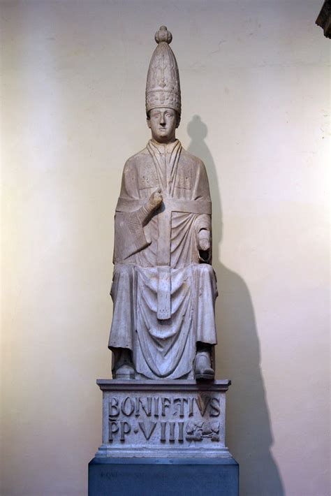 Statua di Bonifacio VIII di Arnolfo di Cambio