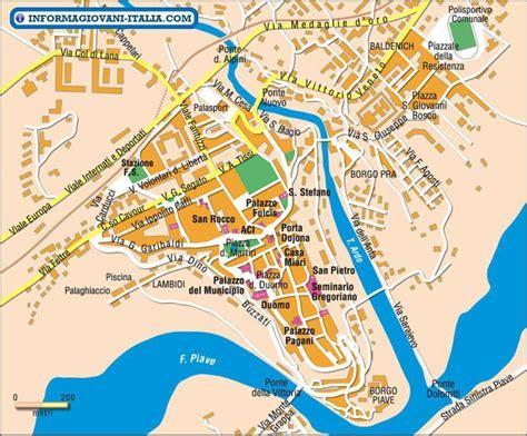 Mappa della città di Belluno con indicazione della direzione della Qibla