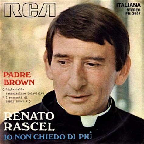 Renato Rascel nei panni di Padre Brown, foto di scena