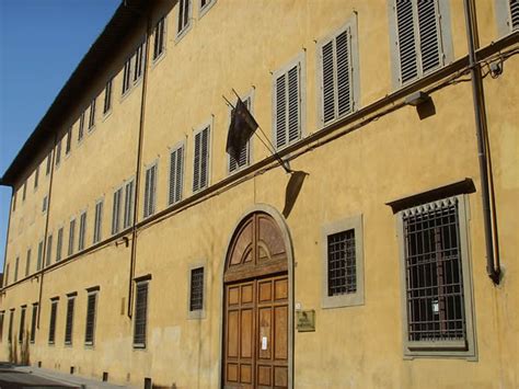 Vecchia foto della prima sede o di una delle prime sedi storiche del Liceo Artistico Sacro Cuore a Cerignola